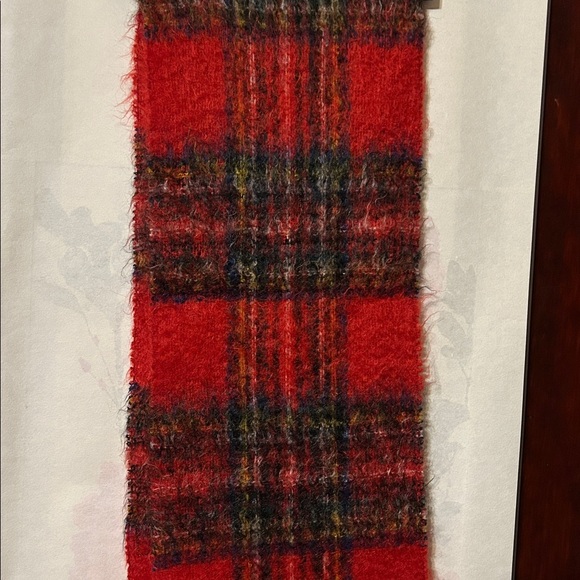 Sandison vintage Mohair and Wool shawl, scarf, hand made Scotland, red plaid - Picture 5 of 5